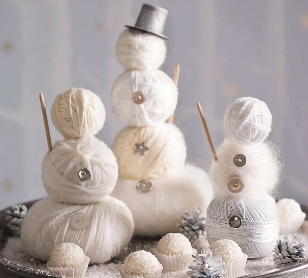 DIY White Christmas Decorations for This Festive Season