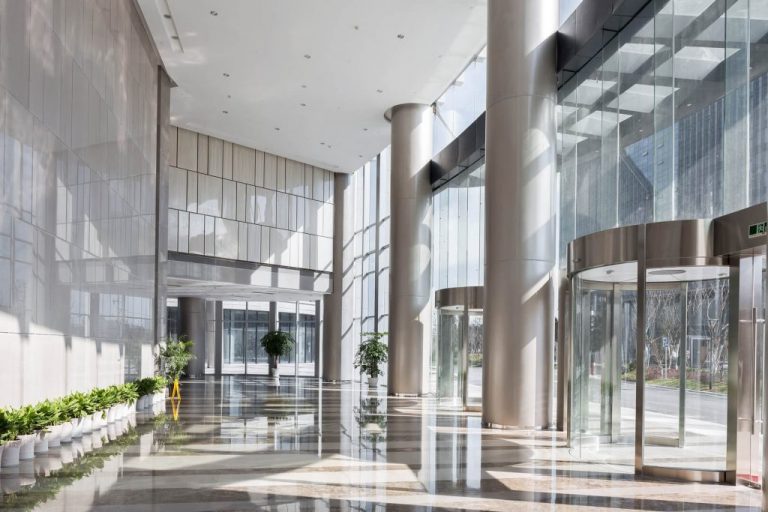 How to Choose the Best Commercial Heating and Cooling System