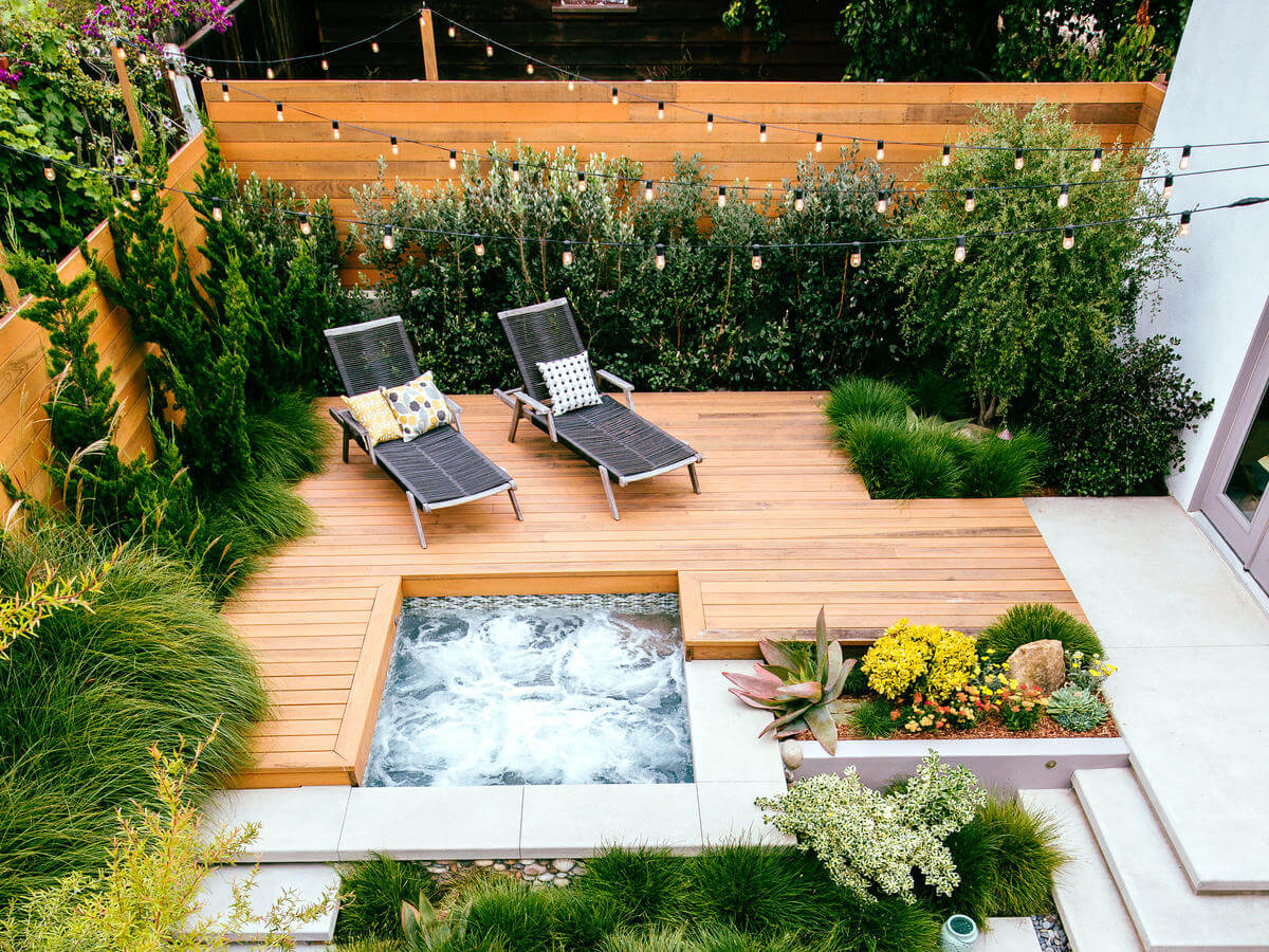 4 Ways to Transform Your Backyard From Boring to Stunning