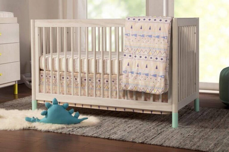 What Equipment That New Parents Need for Baby Room?