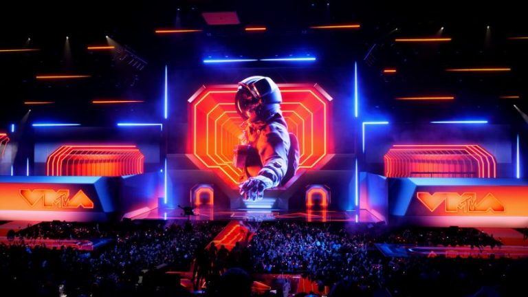 Why Possible’s optical illusion for the VMAs set a new standard in spatial design